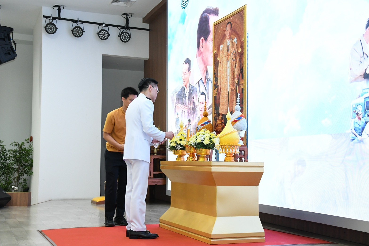 ทส. จัดพิธีบำเพ็ญกุศลน้อมรำลึกพระมหากรุณาธิคุณ ในหลวงรัชกาลที่ 9 เนื่องในวันนวมินทรมหาราช 13 ตุลาคม