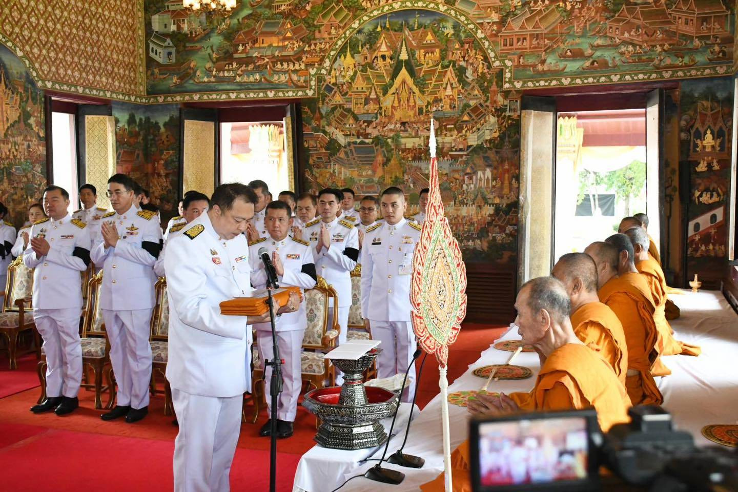 ทส. ถวายผ้าพระกฐินพระราชทาน ประจำปี 2568 ณ วัดอัมพวันเจติยาราม จ.สมุทรสงคราม
