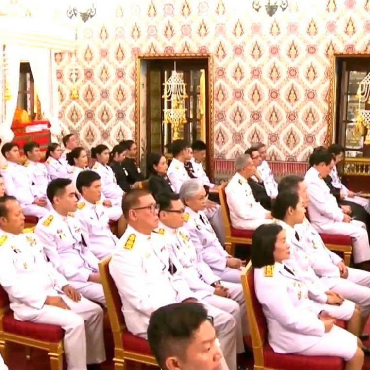 ทส.ร่วมพระพิธีธรรมสวดพระอภิธรรมพระบรมศพ สมเด็จพระนางเจ้าสิริกิติ์ พระบรมราชินีนาถ พระบรมราชชนนีพันปีหลวง ณ พระที่นั่งดุสิตมหาปราสาท พระบรมมหาราชวัง