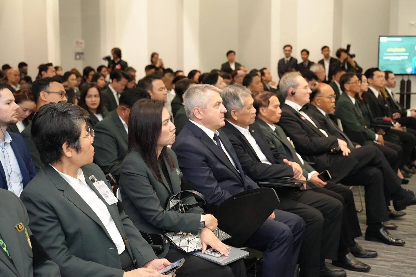 กรมลดโลกร้อน ร่วมปาฐกถาพิเศษ ในงานประชุมวิชาการสถาบันพระปกเกล้า ครั้งที่ 27