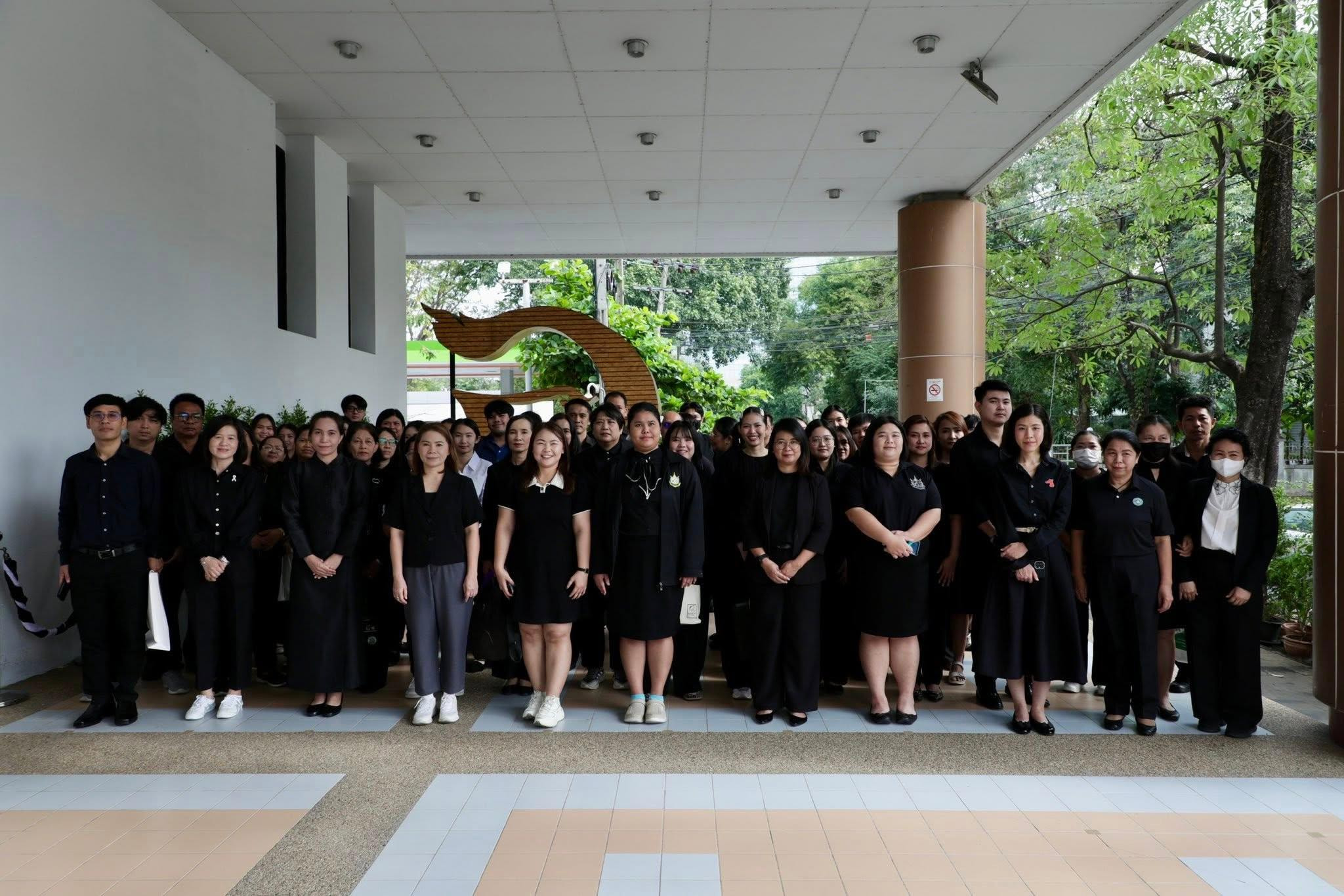 กรมลดโลกร้อนจัดพิธีบำเพ็ญกุศลปัญญาสมวาร (50 วัน) เพื่ออุทิศถวายเป็นพระราชกุศลแด่ สมเด็จพระนางเจ้าสิริกิติ์พระบรมราชินีนาถ พระบรมราชชนนีพันปีหลวง