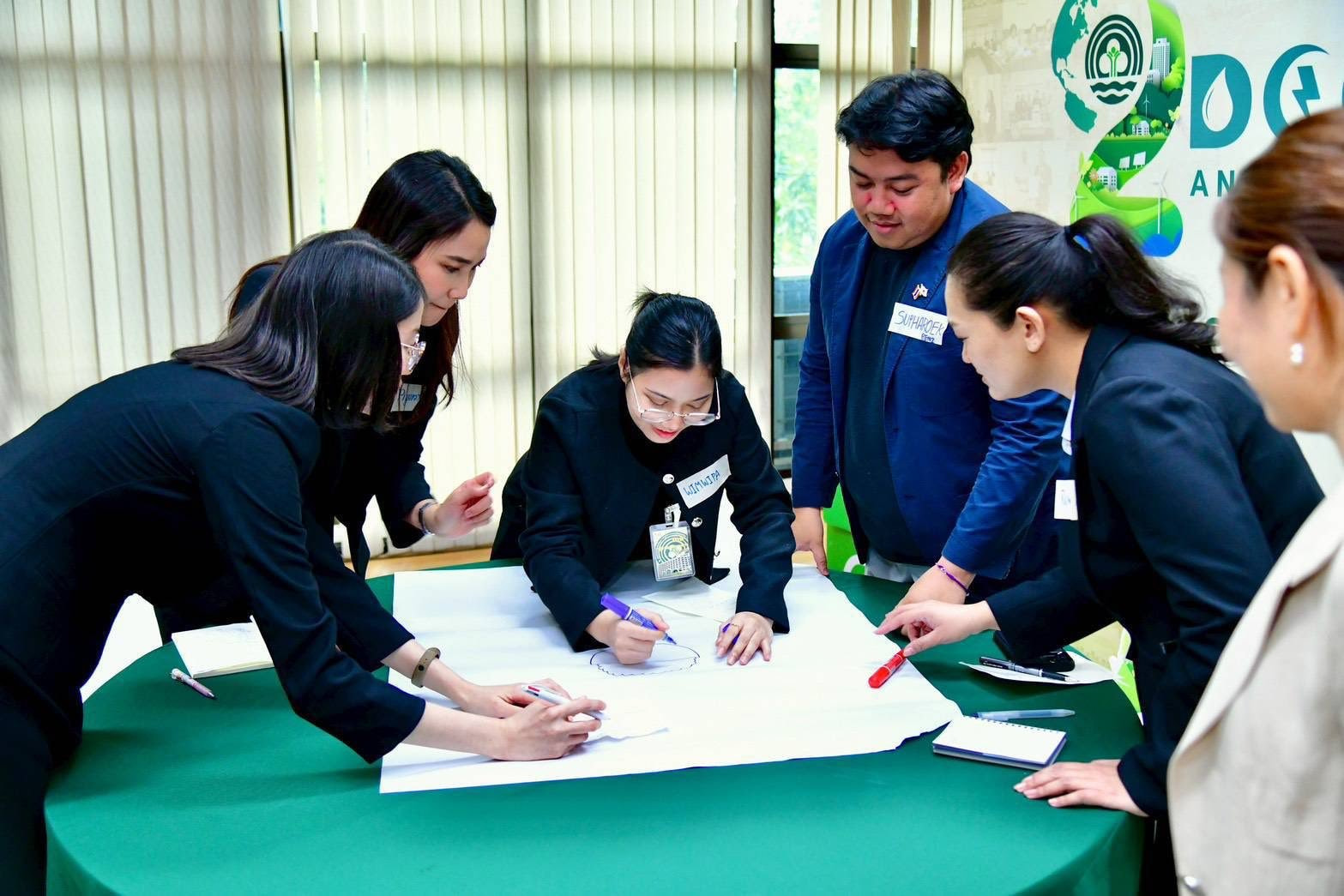 DCCE ลงนาม MOU กับ IATSS Forum และคัดเลือกผู้รับทุน รุ่นที่ 69 และ 70 เพื่อเข้าอบรม ณ เมือง ซูซูกะ ประเทศญี่ปุ่น