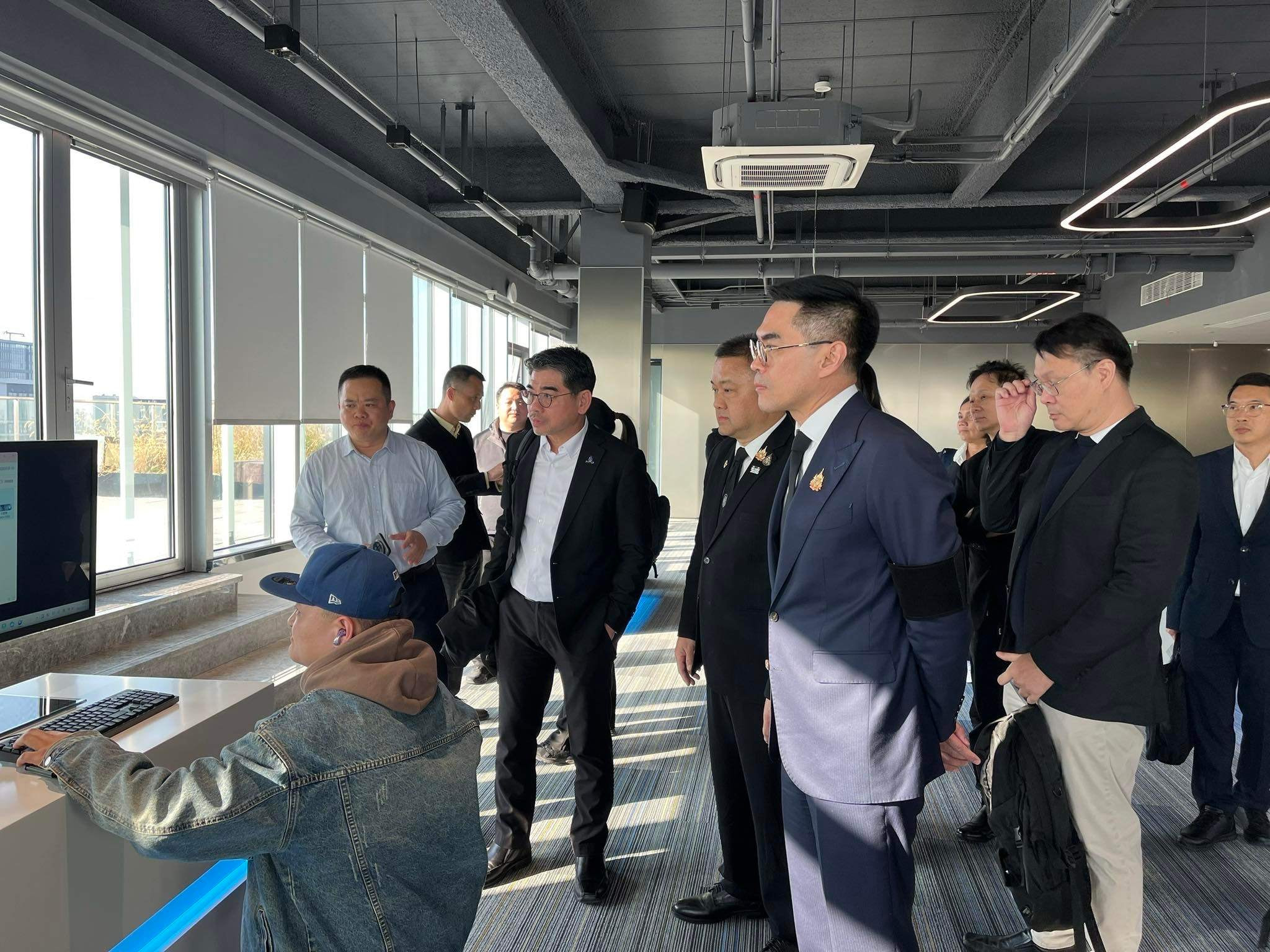 กรมลดโลกร้อน ร่วมศึกษาดูงาน Green Technology Bank (GTB) และ Lingang Group ณ นครเซี่ยงไฮ้ สาธารณรัฐประชาชนจีน