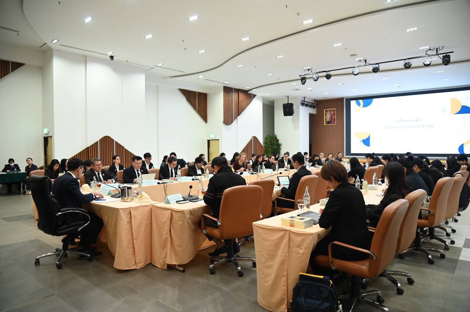 กรมลดโลกร้อน จัดประชุมคณะกรรมการกำกับโครงการความร่วมมือไทย - เยอรมัน ด้านพลังงาน คมนาคม และการเปลี่ยนแปลงสภาพภูมิอากาศ (Thai - German Cooperation on Energy, Mobility and Climate: TGC-EMC) ครั้งที่ 2/2568