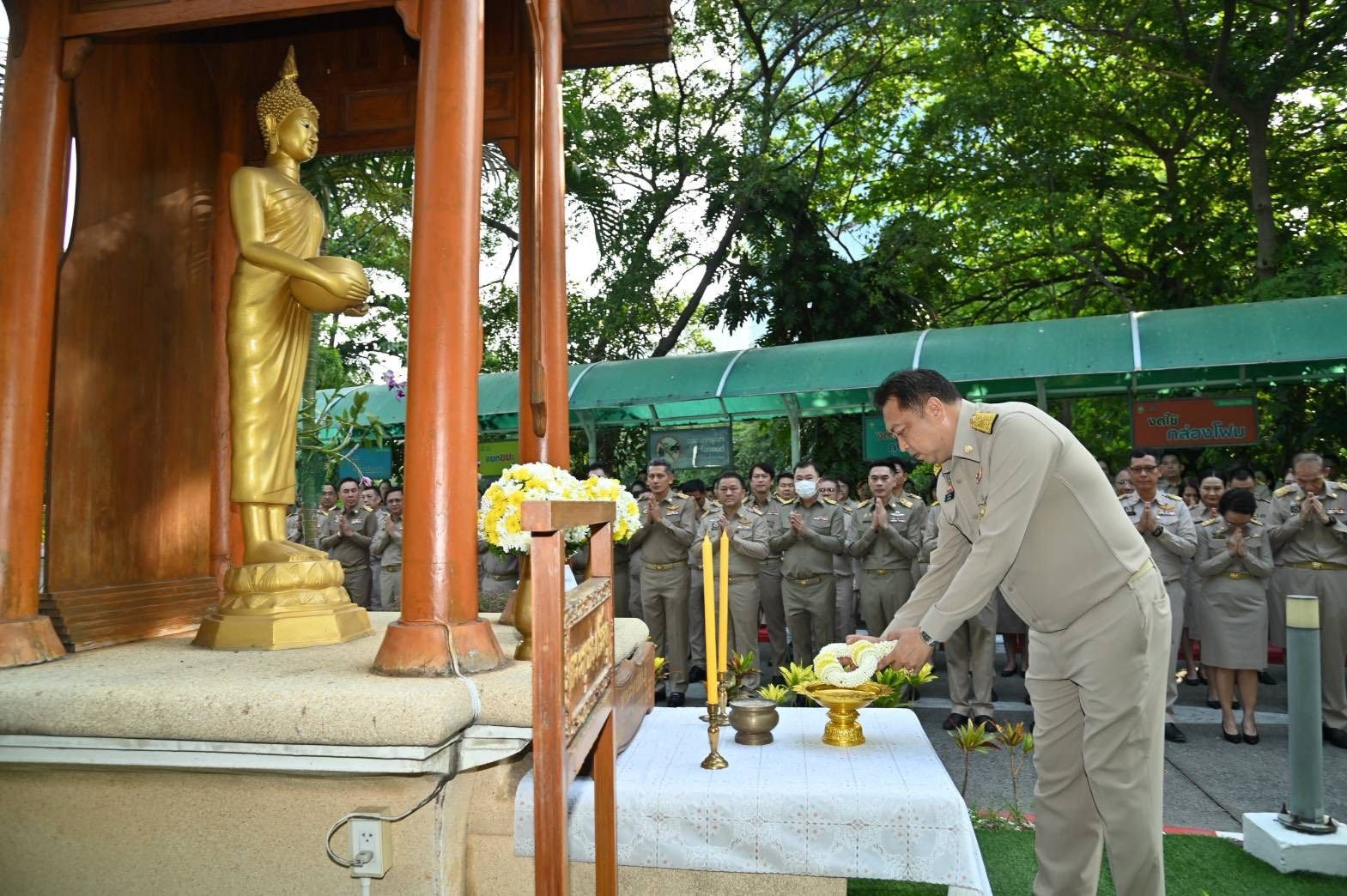 รมว.ทส. ‘สุชาติ’ เริ่มงานวันแรก เดินหน้าแก้ปัญหาสิ่งแวดล้อม เร่งคุมไฟป่า–หมอกควัน