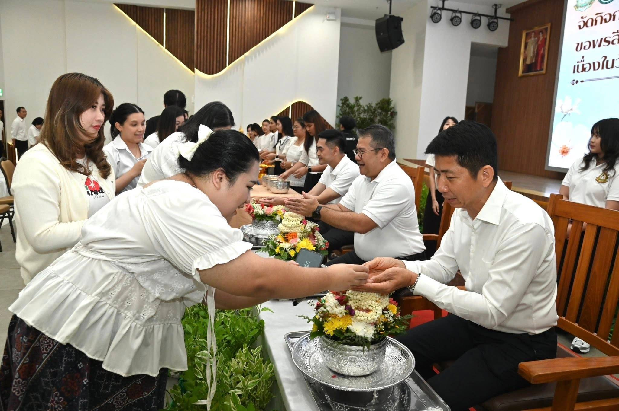 กรมลดโลกร้อน สืบสานประเพณีไทย เนื่องในวันสงกรานต์ ประจำปี พ.ศ. 2569