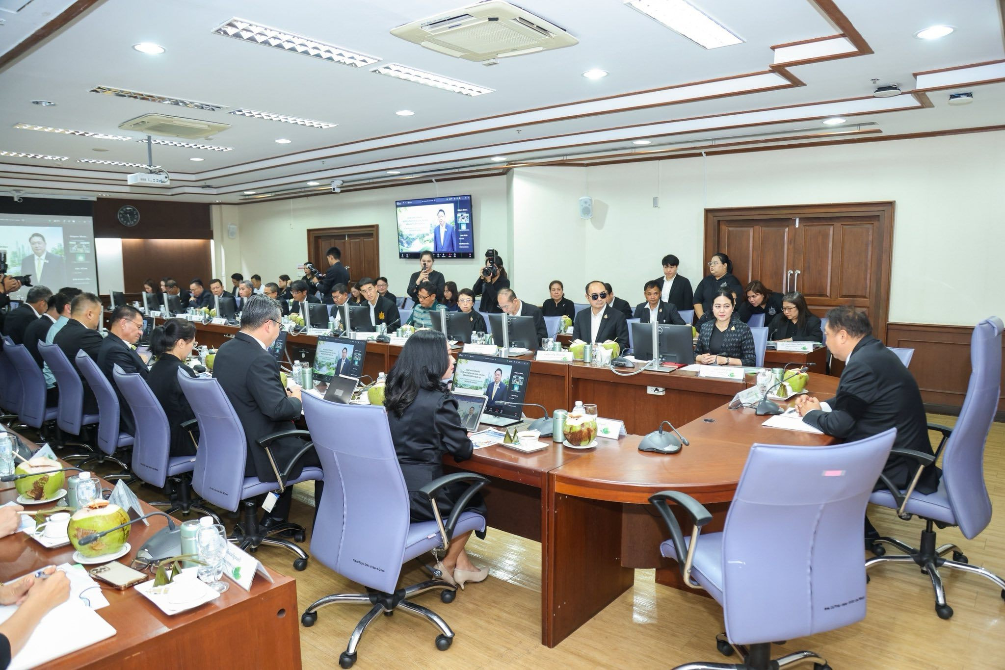 รมว.ทส. นำทัพกำหนดนโยบายงบประมาณปี 2570 เสริมศักยภาพประเทศด้วยการบริหารทรัพยากรอย่างสมดุล