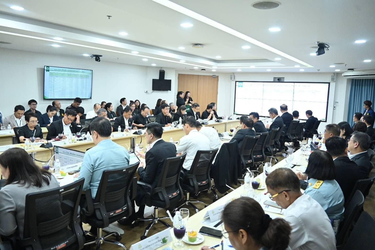 กรมลดโลกร้อน ร่วมประชุมทบทวนการจัดทำคำของบประมาณรายจ่ายประจำปีงบประมาณ พ.ศ. 2570 กระทรวงทรัพยากรธรรมชาติและสิ่งแวดล้อม